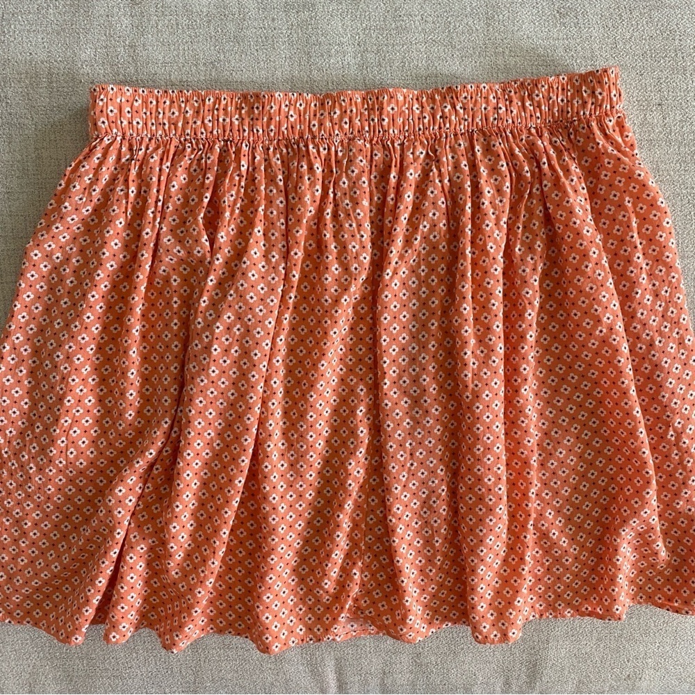 AE Coral Geometric Print Circle Skirt - Picture 2 of 4